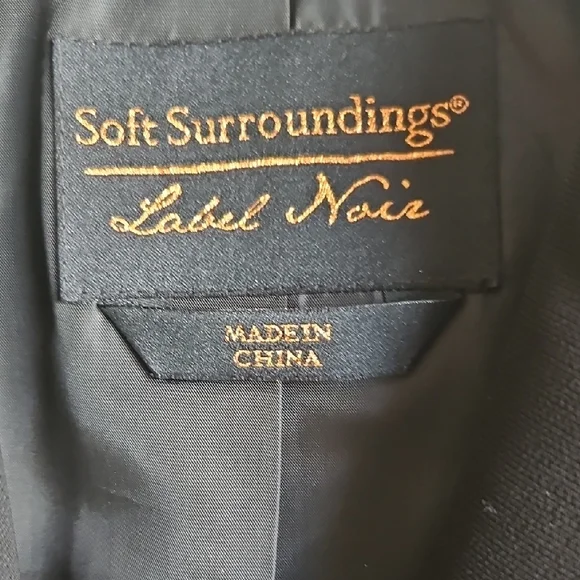 Soft Surroundings Monochrome Embroidered Black Blazer Tailored Fit - Picture 2 of 10